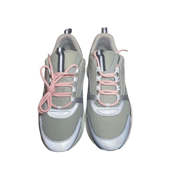 Dior B22 Sneakers - Picture 2 of 6